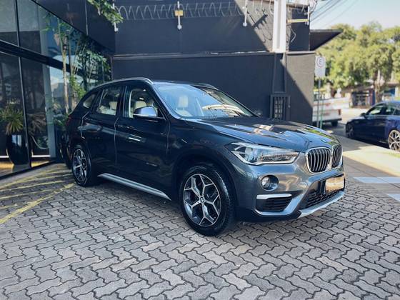 BMW X1 2.0 16V TURBO ACTIVEFLEX SDRIVE20I X-LINE 4P AUTOMÁTICO